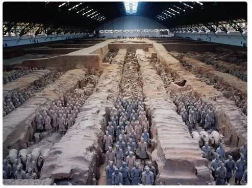 Benda bersejarah yang ditemukan secara tidak sengaja