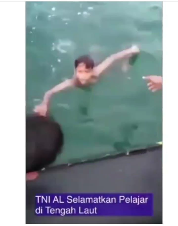 Bocah 14 tahun diceburkan ke laut