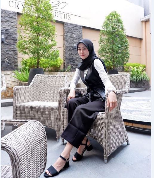 Ellen Nita Vindriana