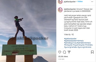 Viral pria joget di tugu Gunung Merbabu