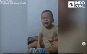 Viral cara orang tua menenangkan anak menangis
